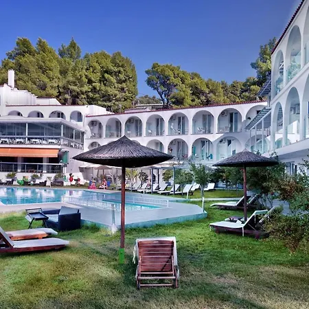 Hotel Punta Hotell 4*