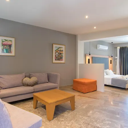Hotel Punta 4*