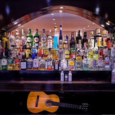 Hotell Hotel Punta 4*