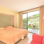 Hotel Punta Punta