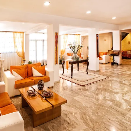 Hotel Punta ホテル 4*